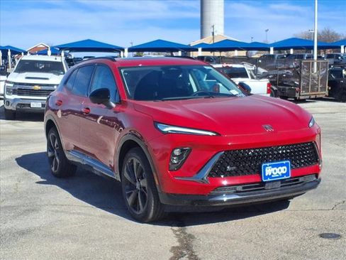 New 2025 Buick Envision Sport Touring image 3