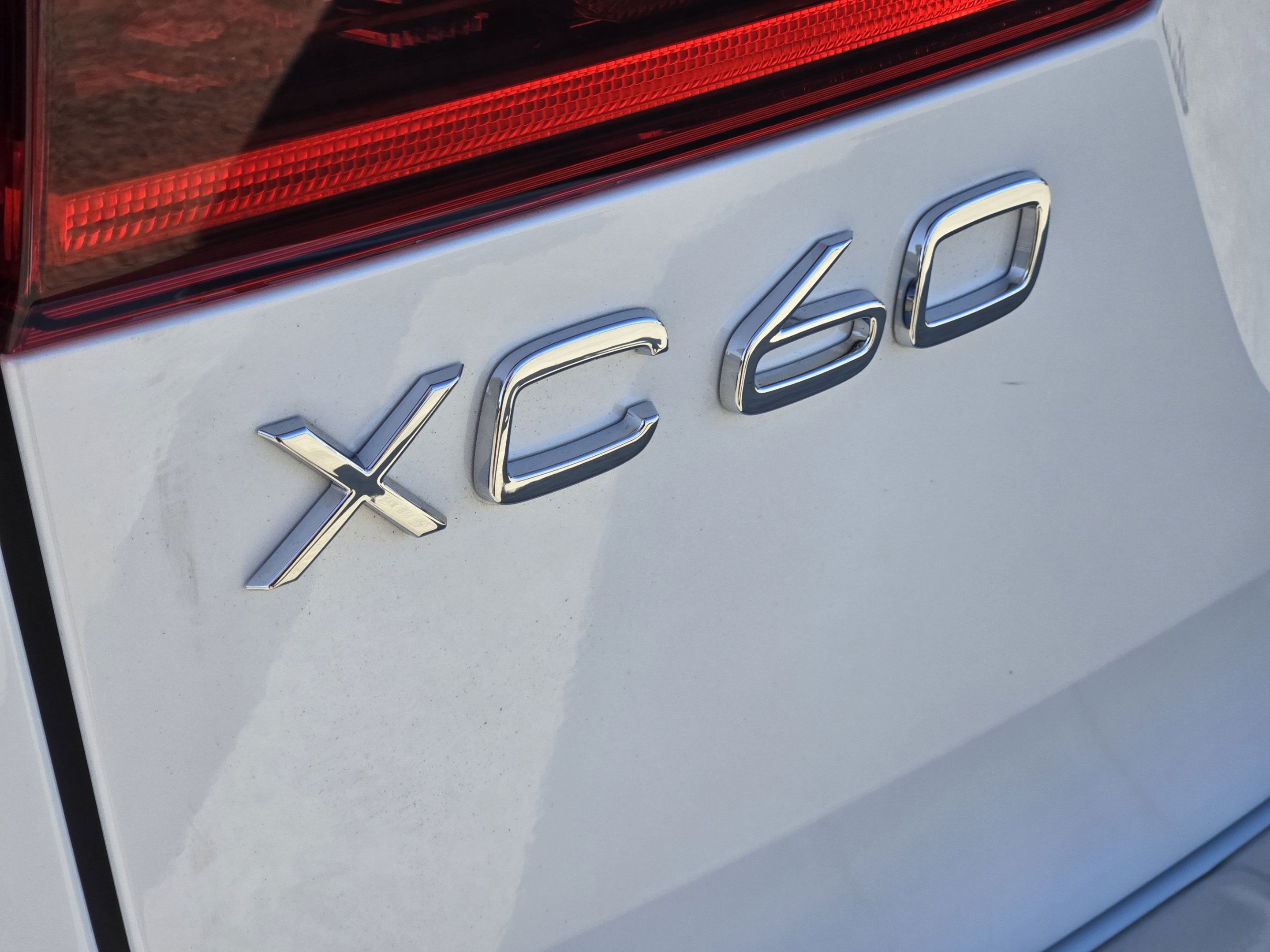 Used 2026 Volvo XC60 B5 Ultra w/ Protection Package Premier AWD/4WD image 14