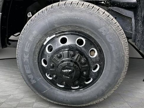 New 2026 RAM 3500 Big Horn AWD/4WD image 12