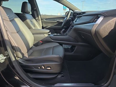 Used 2025 Cadillac XT5 Premium Luxury FWD image 25