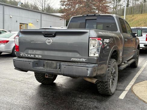 Used 2019 Nissan Titan PRO-4X w/ Pro-4x Convenience Package image 5