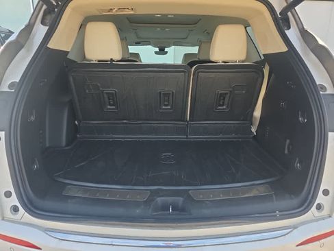 Used 2023 Buick Enclave Avenir w/ Avenir Technology Package image 7