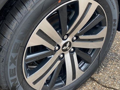 New 2025 Mitsubishi Outlander Sport ES image 12