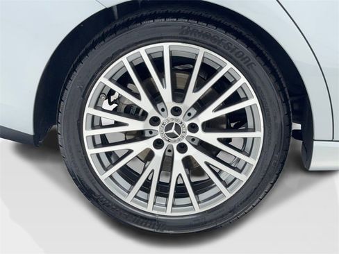 Used 2025 Mercedes-Benz CLA 250 image 53