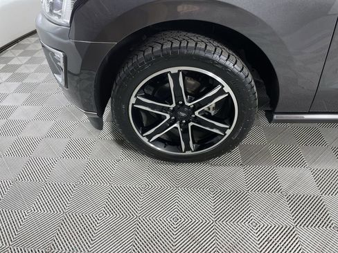 Used 2021 Ford Expedition Max Limited image 33