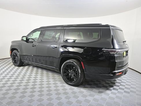 New 2026 Jeep Grand Wagoneer L Limited image 4