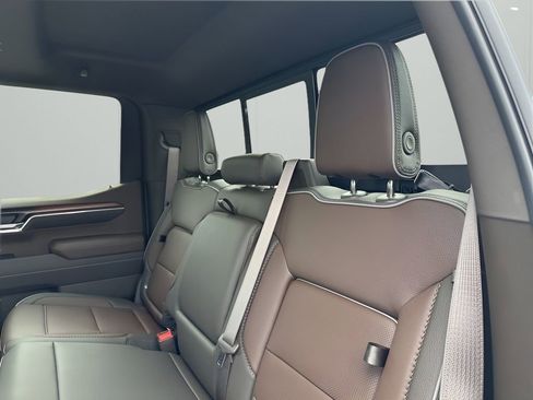 New 2026 GMC Sierra 1500 Denali w/ Denali Reserve Package image 19