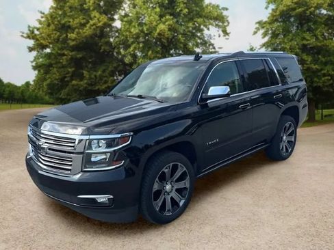 Used 2017 Chevrolet Tahoe Premier AWD/4WD image 4