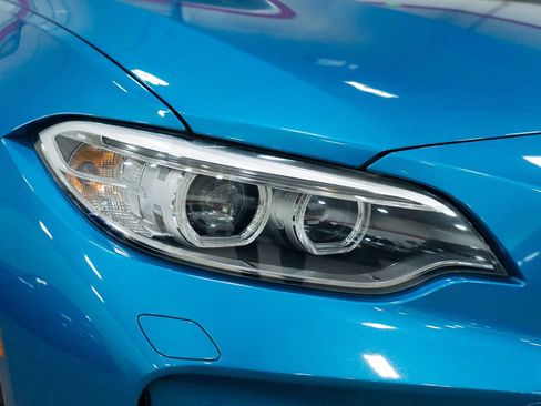 Used 2017 BMW M2 image 10
