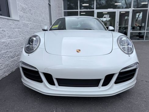 Used 2013 Porsche 911 Carrera 4S image 8