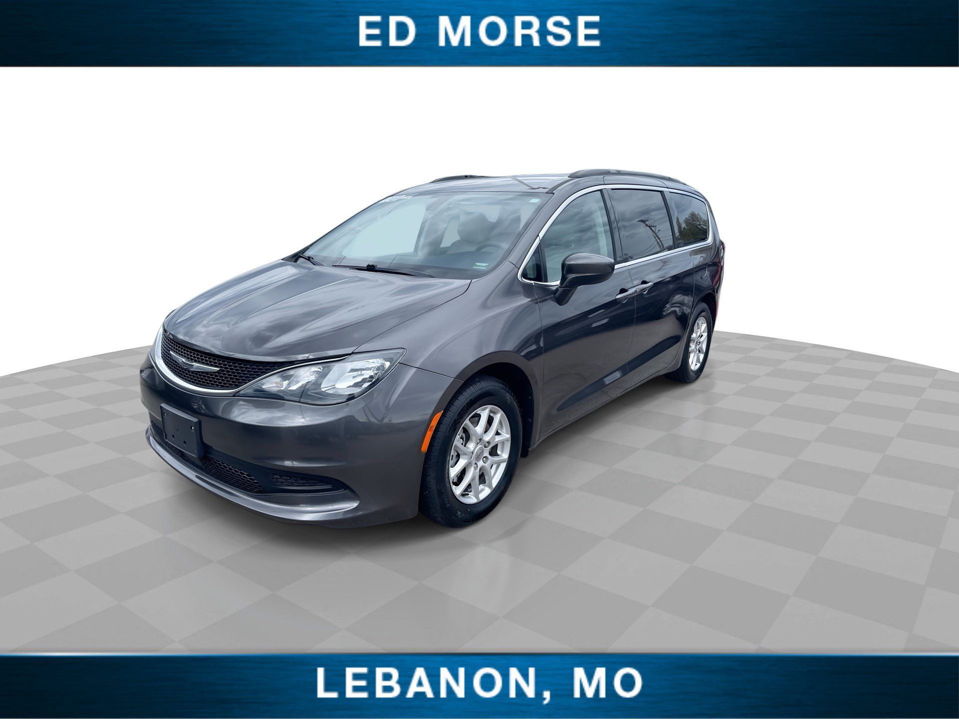Used 2021 Chrysler Voyager Lxi FWD image 4