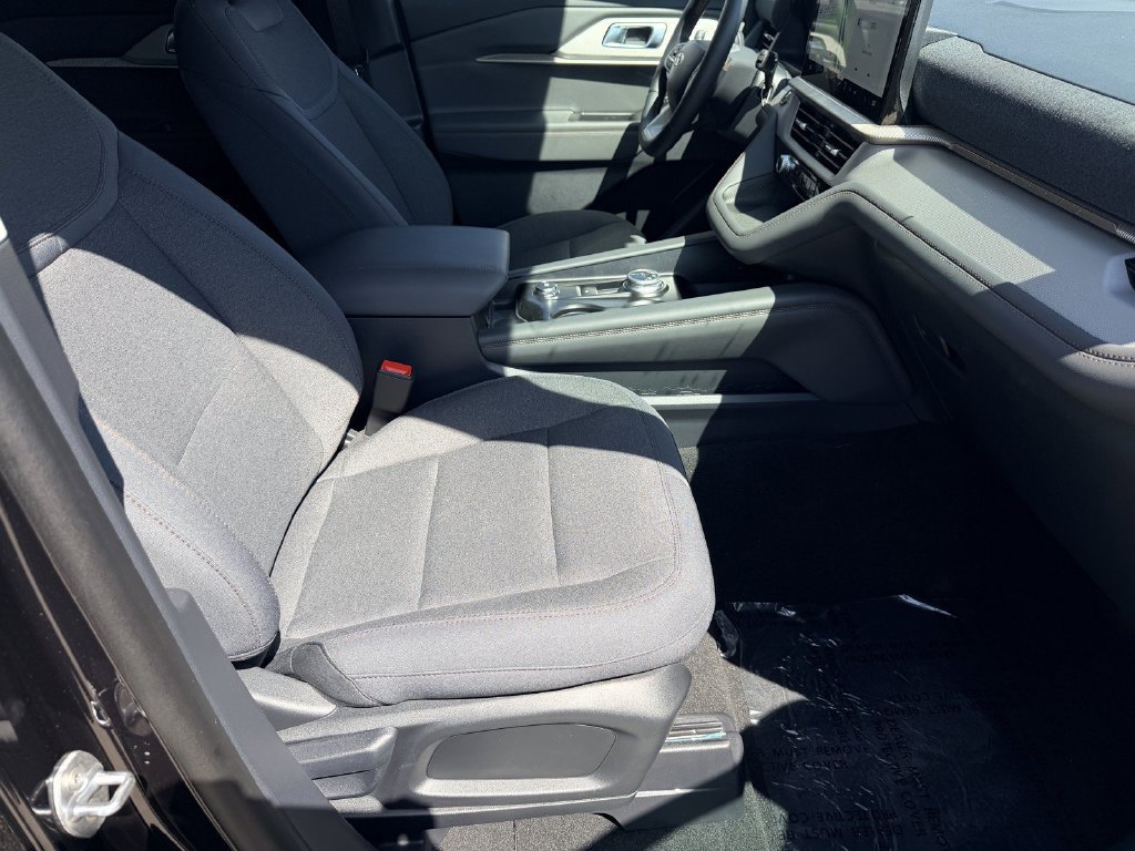 New 2026 Ford Explorer Active RWD image 10