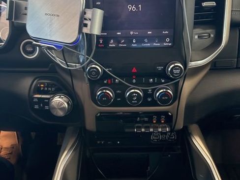 Used 2019 RAM 1500 Laramie image 2