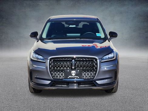 New 2025 Lincoln Corsair AWD w/ Equipment Group 101A image 2