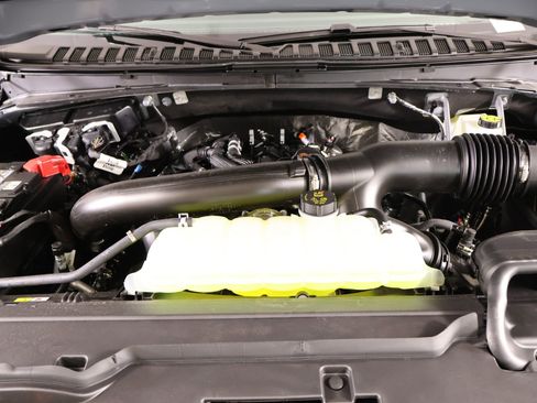 New 2026 Lincoln Navigator Reserve AWD/4WD image 22