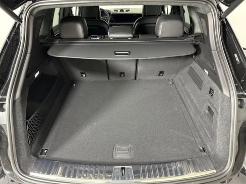 New 2026 Porsche Cayenne GTS image 21