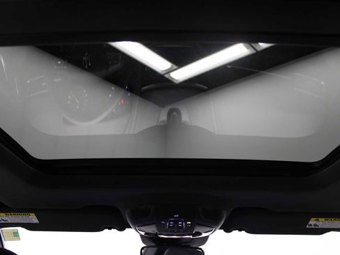 Used 2022 Maserati Levante GT image 18