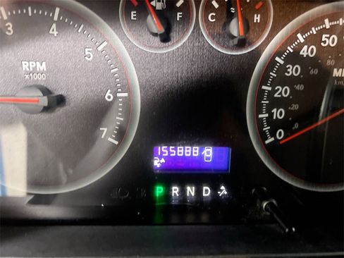 Used 2010 Dodge Ram 1500 Truck ST w/ SXT Appearance Group image 12