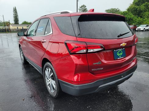 Certified 2024 Chevrolet Equinox Premier FWD image 9