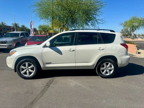 Used 2007 Toyota RAV4 Limited image 4