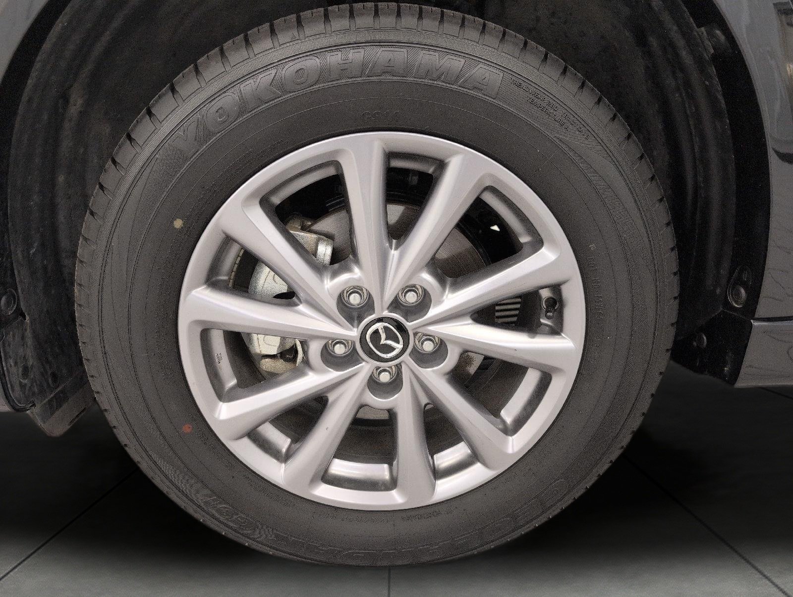 Used 2025 MAZDA CX-5 AWD 2.5 S w/ Preferred Package image 3