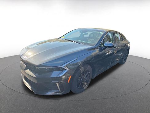 Used 2025 Kia K5 LXS image 2
