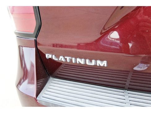 Used 2020 Ford Expedition Platinum RWD image 8