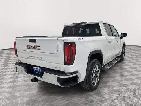 Used 2024 GMC Sierra 1500 SLT w/ SLT Premium Package image 6