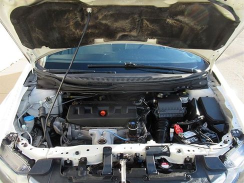 Used 2012 Honda Civic LX image 7