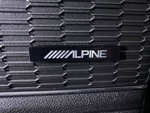 Used 2025 Jeep Grand Cherokee Summit w/ Obsidian Package image 14