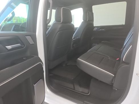 Used 2026 GMC Sierra 2500 AT4X AWD/4WD image 38