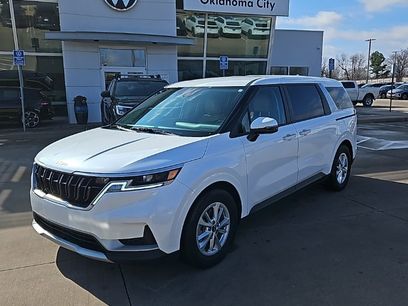 Used 2024 Kia Carnival LX