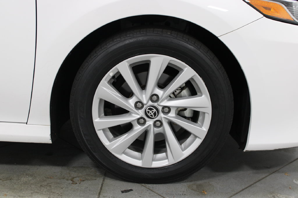 Used 2022 Toyota Camry LE FWD image 64