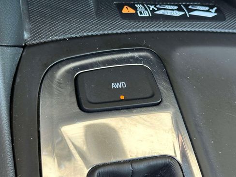 Used 2021 Chevrolet Equinox Premier AWD/4WD image 33