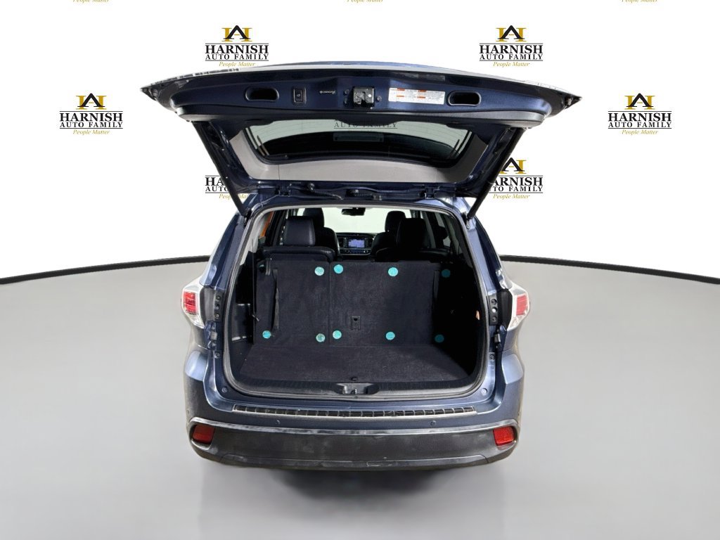 Used 2014 Toyota Highlander Limited Platinum FWD image 32