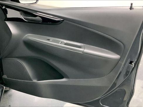 Used 2022 Chevrolet Spark LT FWD image 20