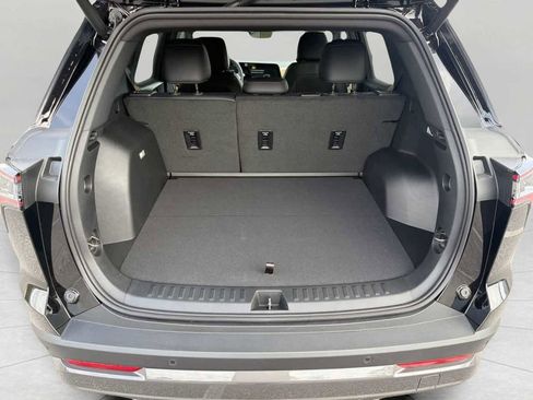 New 2026 Chevrolet Equinox ACTIV w/ Convenience Package III FWD image 7