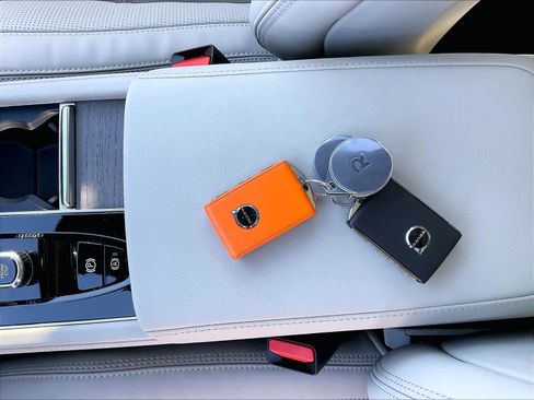 New 2026 Volvo XC90 B6 Ultra w/ Protection Package image 35