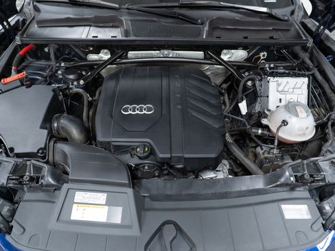 Used 2022 Audi Q5 2.0T Premium Plus w/ Premium Plus Package image 9