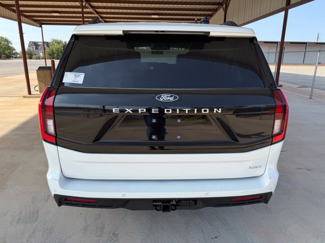 New 2027 Ford Expedition Max Active RWD image 7