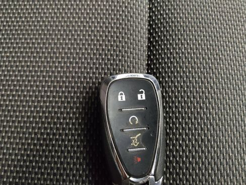 Used 2019 Chevrolet Traverse LT FWD image 32