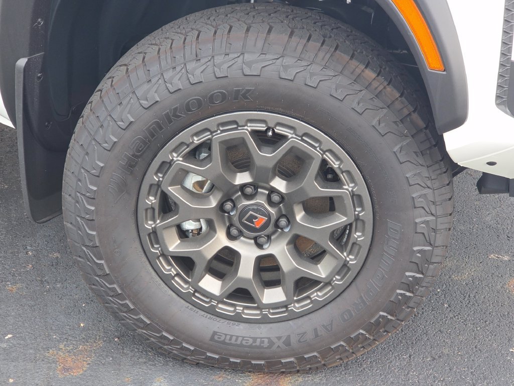 New 2026 Nissan Frontier PRO-4X w/ Pro-4x Convenience Package AWD/4WD image 21