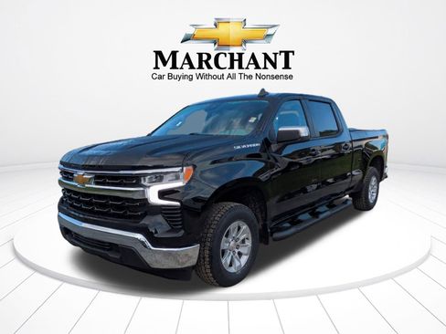 Used 2024 Chevrolet Silverado 1500 LT w/ Protection Package image 8