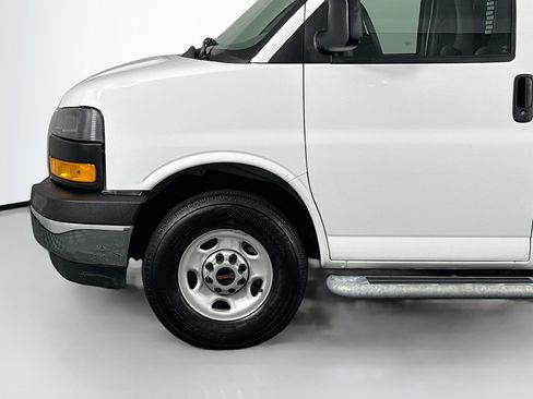 Used 2025 GMC Savana 2500 w/ Driver Convenience Package RWD image 29