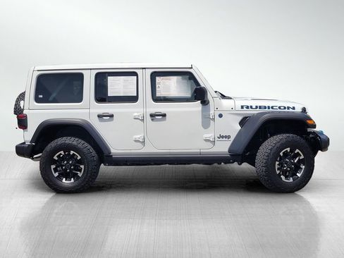 Used 2025 Jeep Wrangler Unlimited Rubicon 4xe w/ Safety Group AWD/4WD image 3