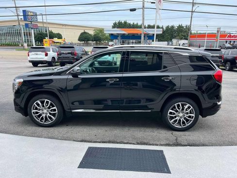 Certified 2023 GMC Terrain Denali w/ LPO, Floor Liner Package AWD/4WD image 6