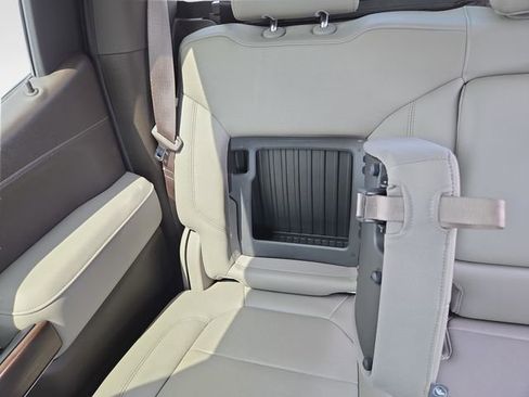 Used 2019 GMC Sierra 1500 SLT w/ SLT Premium Plus Package AWD/4WD image 34