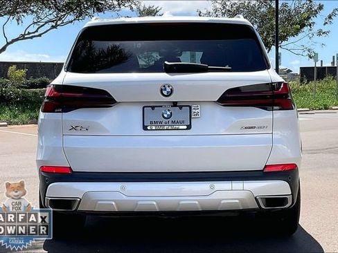 Used 2024 BMW X5 xDrive40i w/ Parking Assistance Package AWD/4WD image 4
