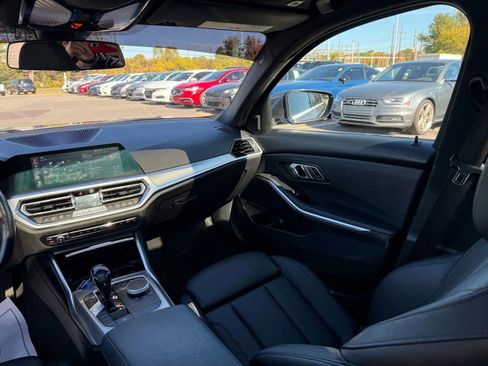 Used 2021 BMW 330i xDrive Sedan image 17