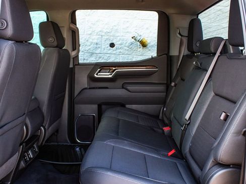 Used 2025 GMC Sierra 1500 Elevation AWD/4WD image 34